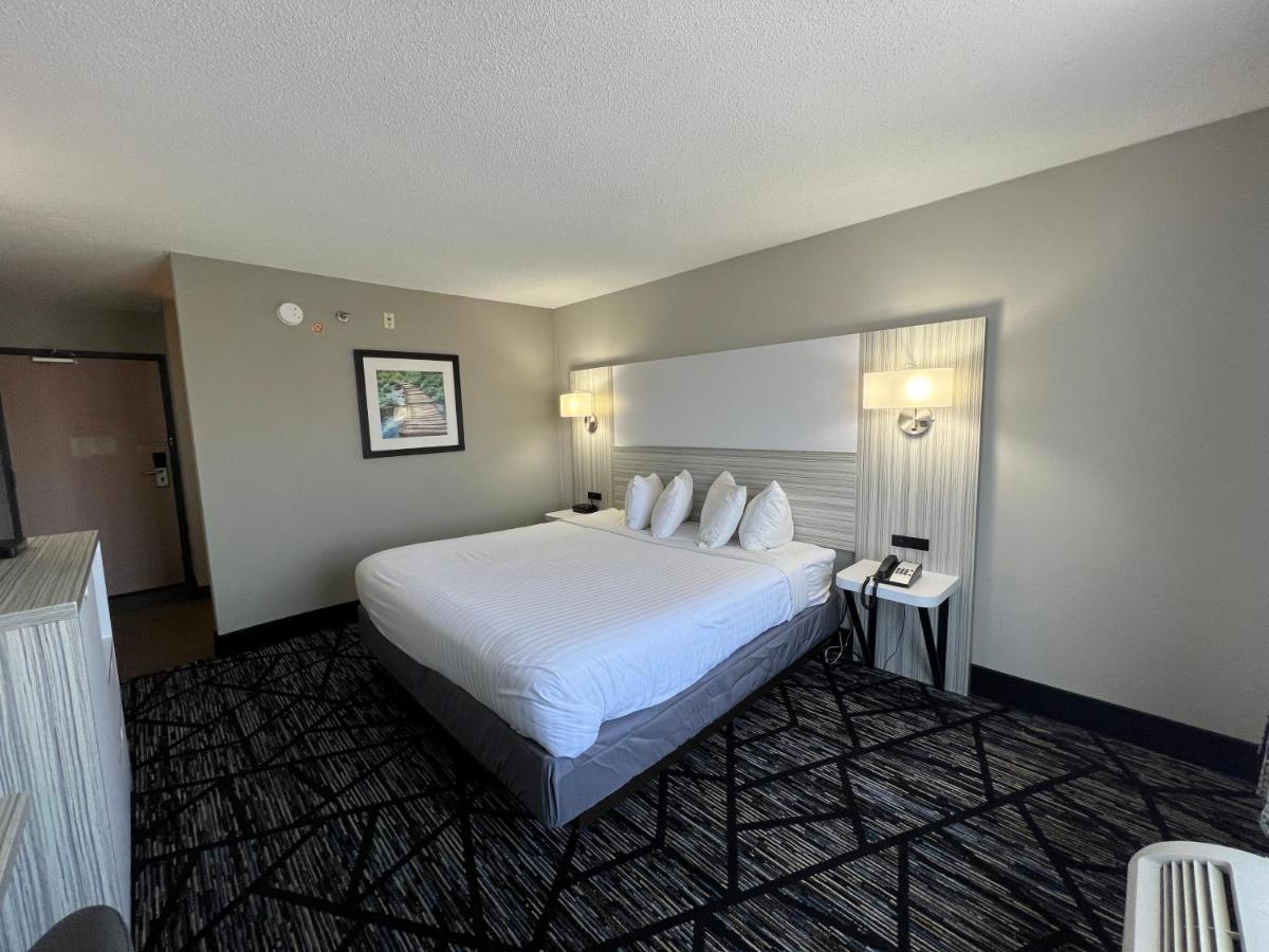 Hotel Baymont By Wyndham Peoria Exteriér fotografie
