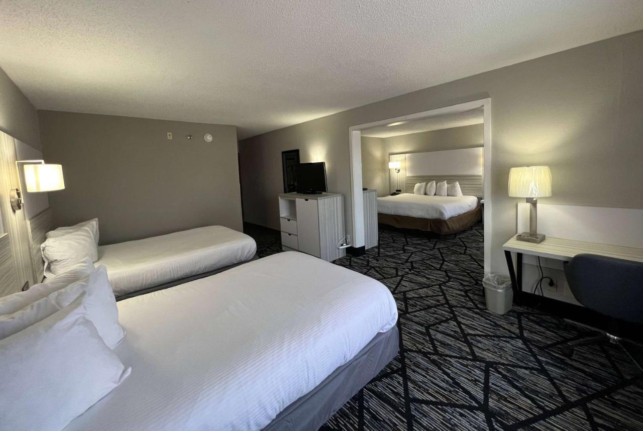 Hotel Baymont By Wyndham Peoria Exteriér fotografie