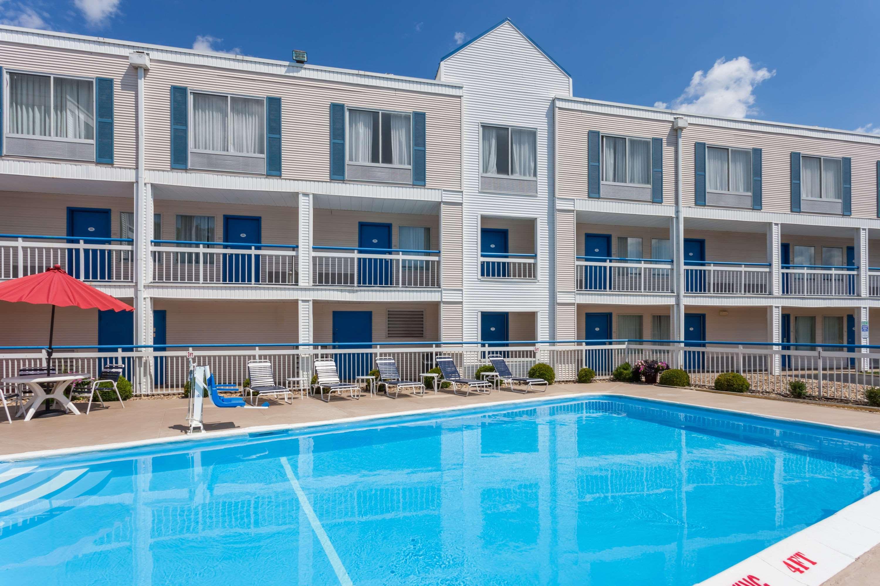 Hotel Baymont By Wyndham Peoria Exteriér fotografie